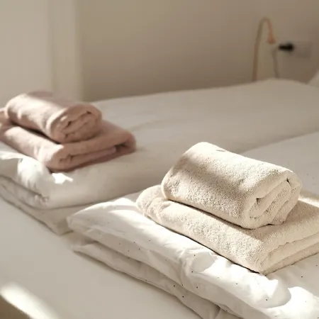 アパート Modern, Stilusos Paloznakon *