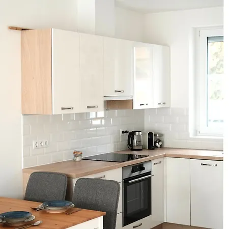 Modern, Stilusos Paloznakon