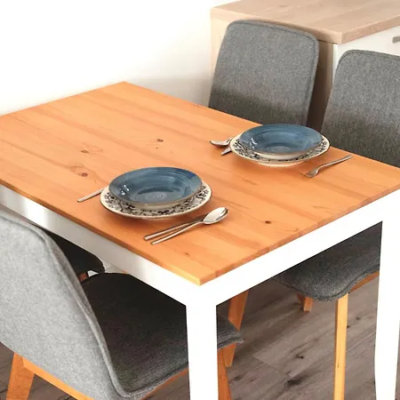 Modern, Stilusos Paloznakon アパート パロズナク