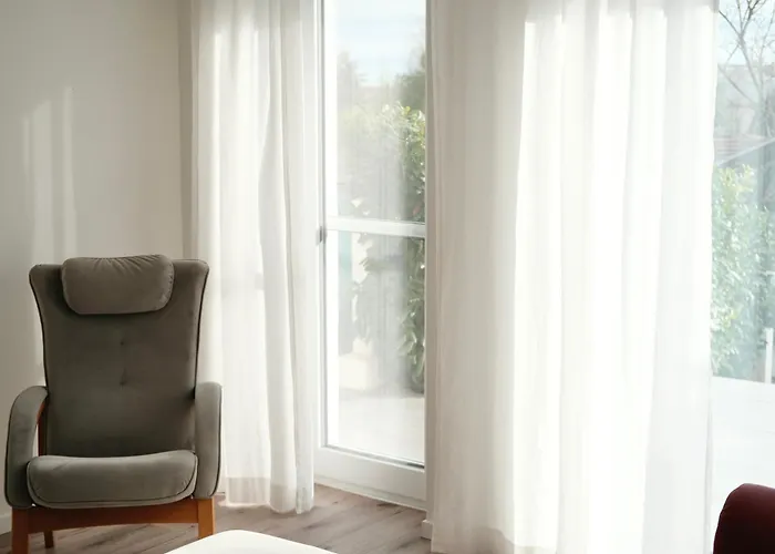 Modern, Stilusos Paloznakon